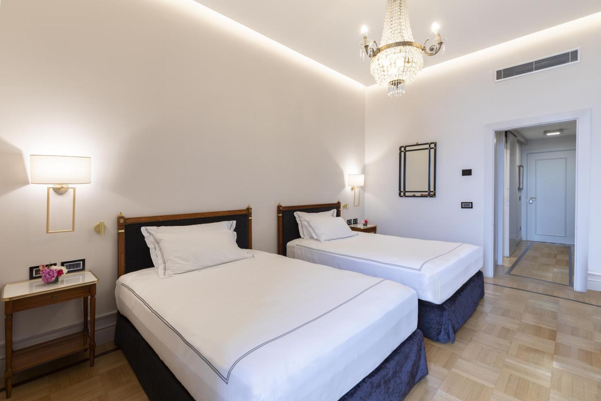 Grand Hotel Parker'S Napoli Esterno foto