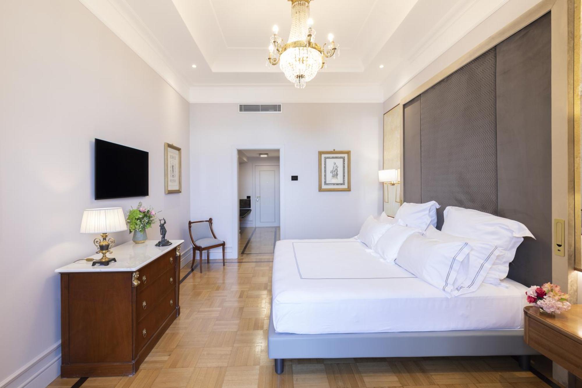 Grand Hotel Parker'S Napoli Esterno foto