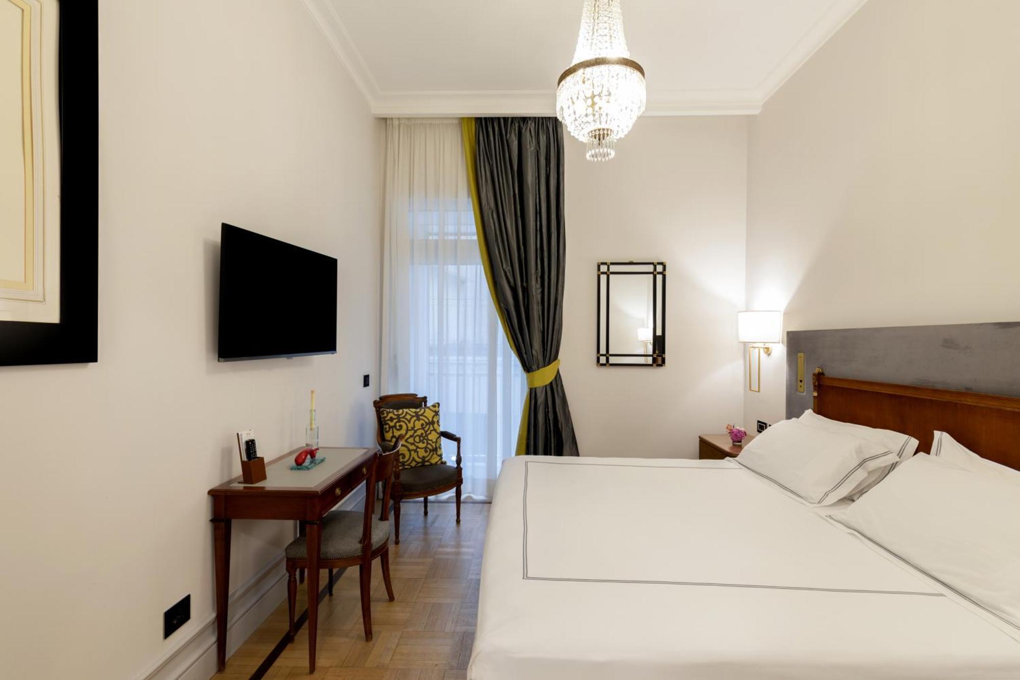 Grand Hotel Parker'S Napoli Esterno foto